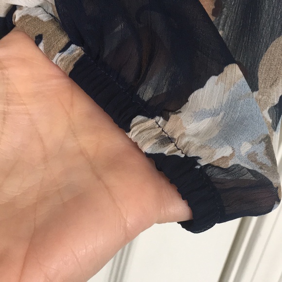 EUC Sheer V neck blouse with decorative tie at front - Picture 6 of 7